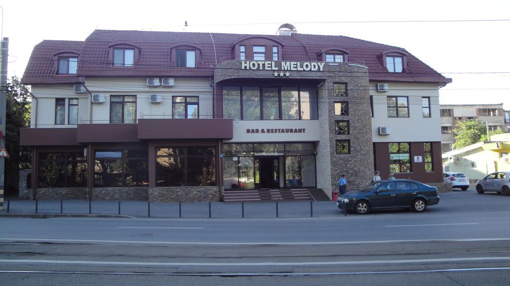 Hotel Melody Oradea Exterior photo